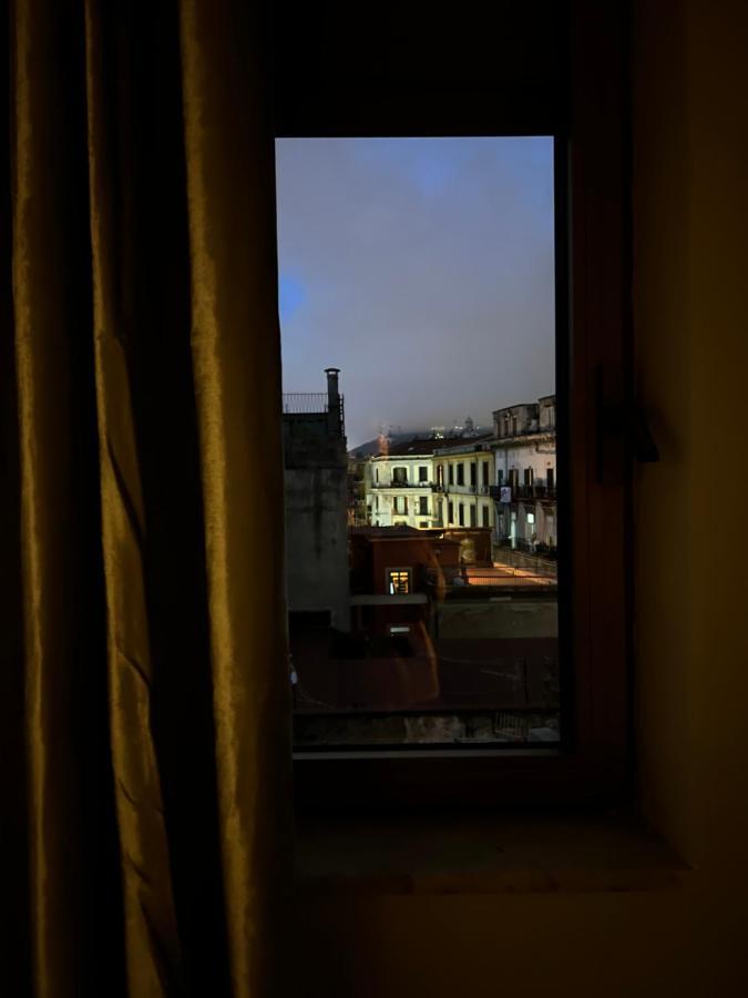 La Casa Di Tonia Bed & Breakfast Napoli Eksteriør bilde