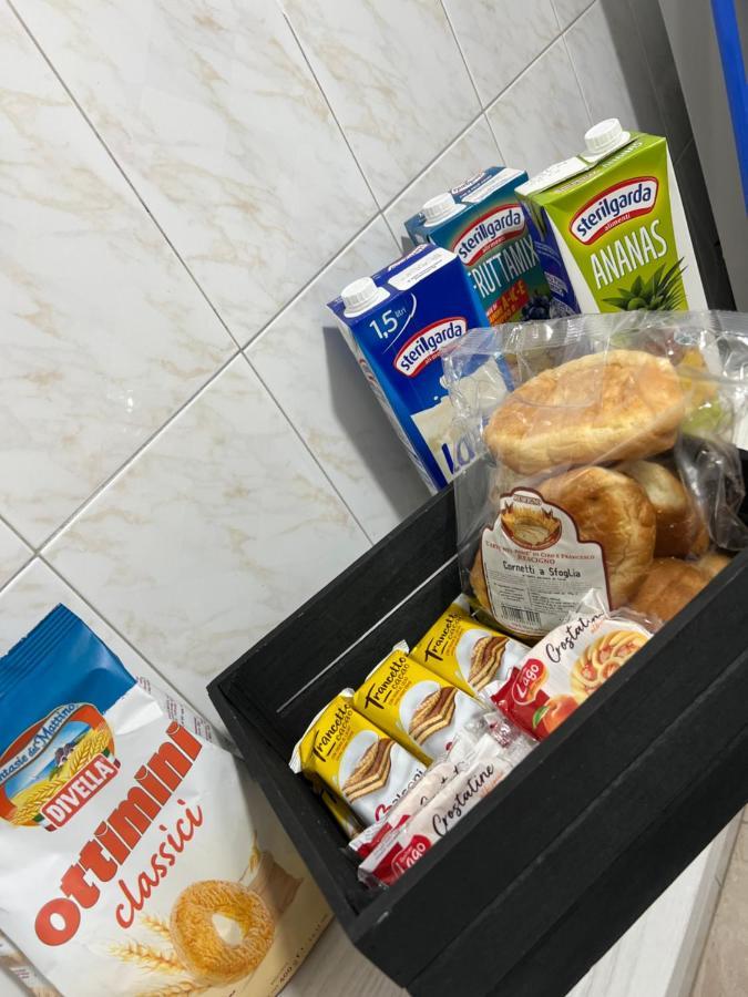 La Casa Di Tonia Bed & Breakfast Napoli Eksteriør bilde