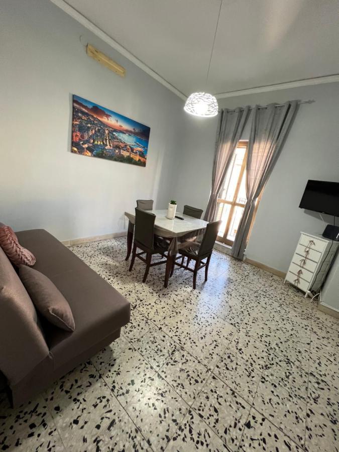 La Casa Di Tonia Bed & Breakfast Napoli Eksteriør bilde
